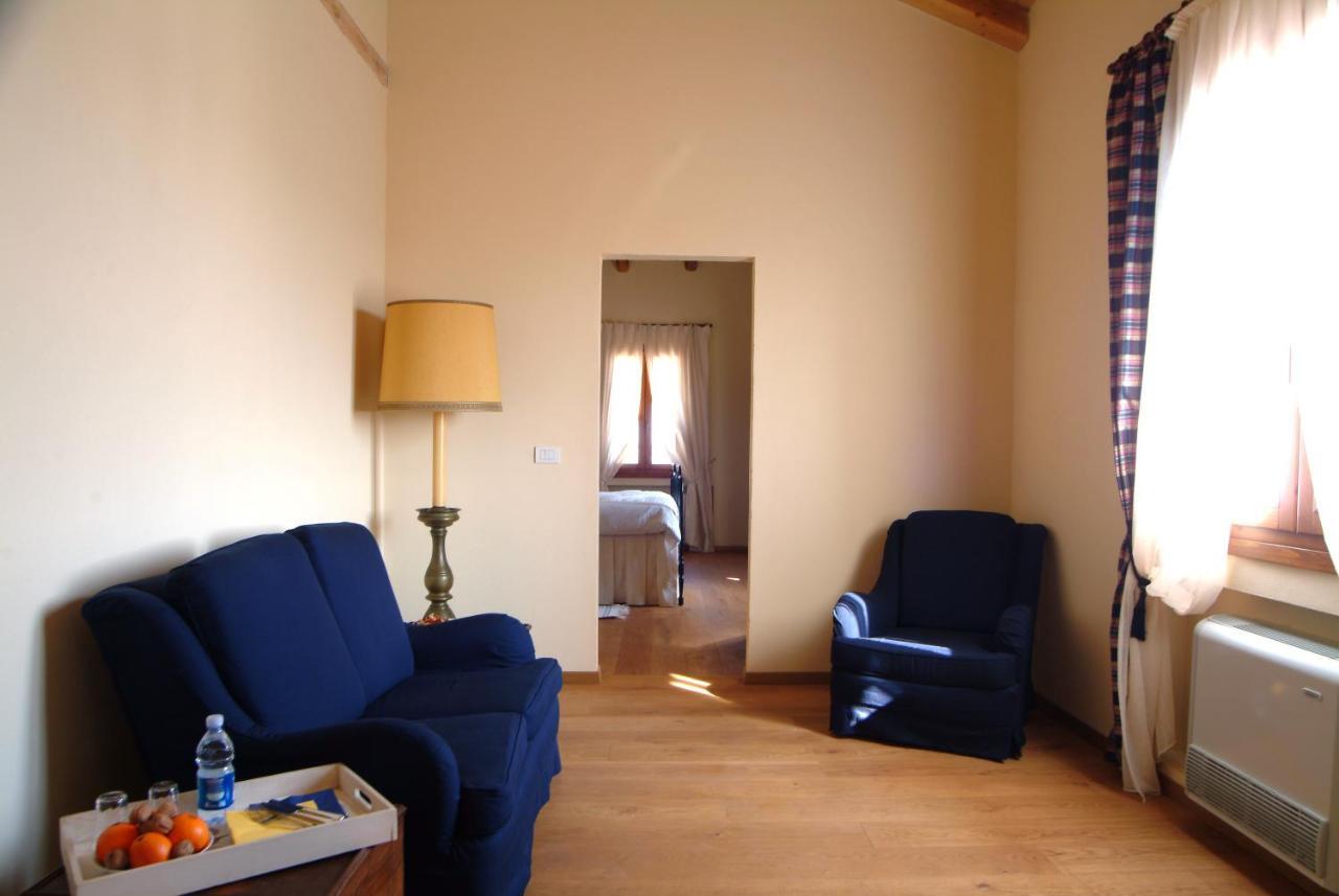 Al Podere Santa Cristina Καστέλ Ματζιόρε Δωμάτιο φωτογραφία